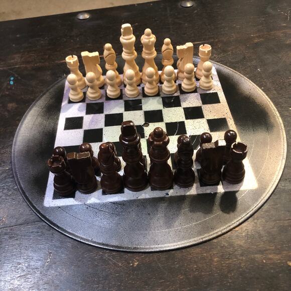 Vinyl Chess Set - Spotted Chrome & Black - Picture 5 of 13